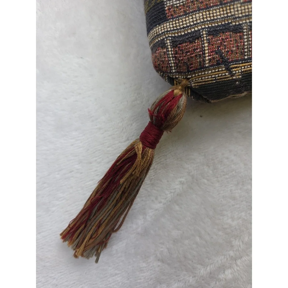 Vintage‎ Equestrian Tapestry Pillow Cushion Tassels Derby Horses Jockey Valdese